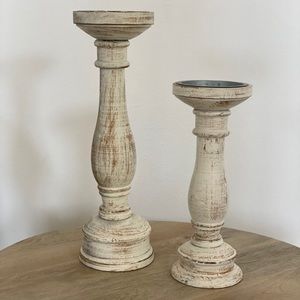 Set of 2 Candlesticks